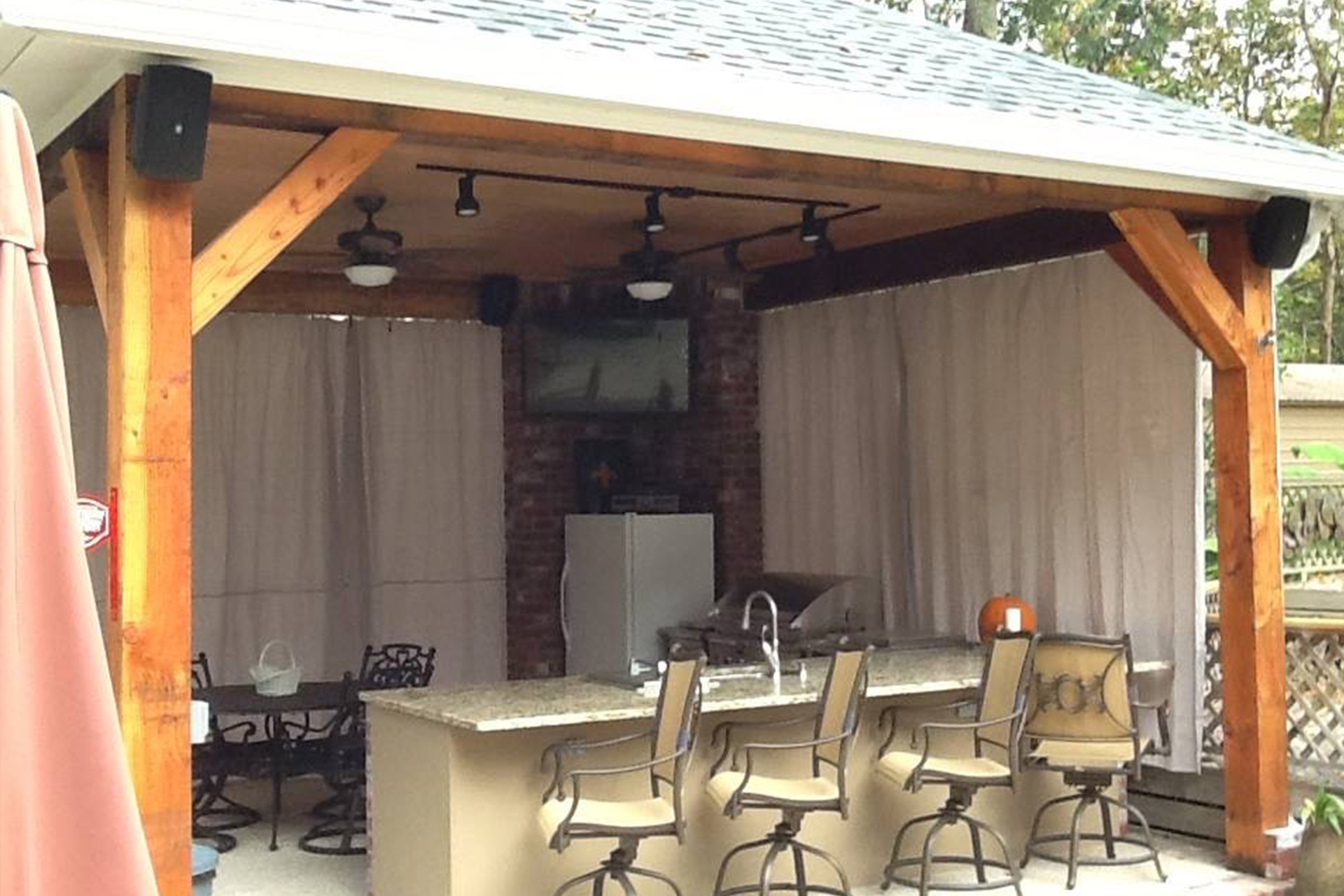 Patio and Outdoor Kitchen